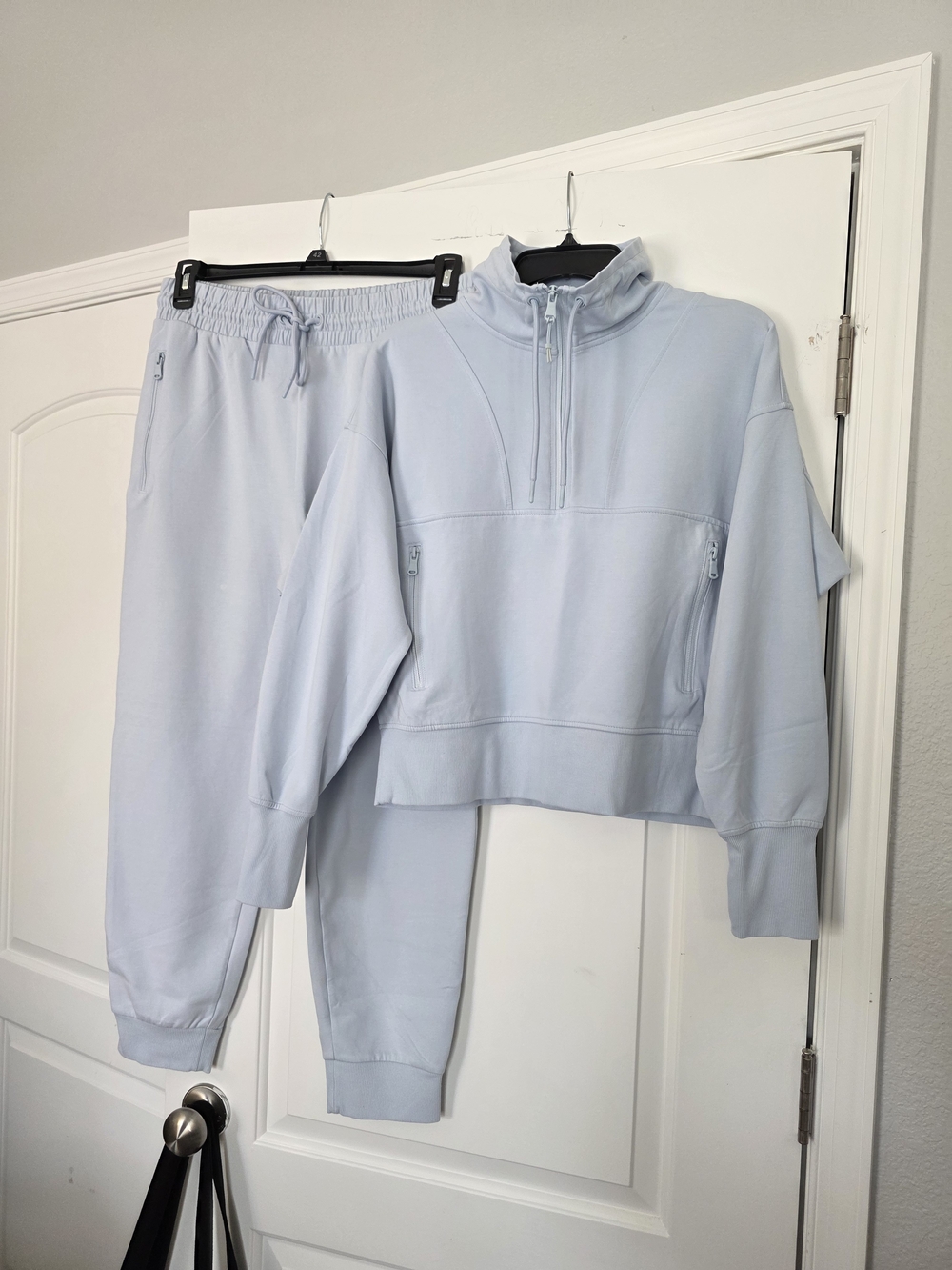 Old Navy Light Blue Half-Zip Sweatshirt & Joggers Set